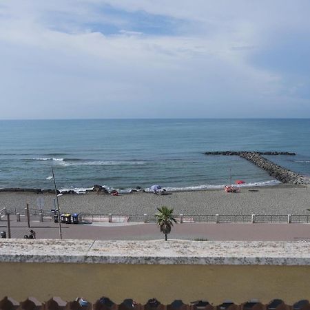 Domus Anna Apartamento Lido di Ostia Exterior foto